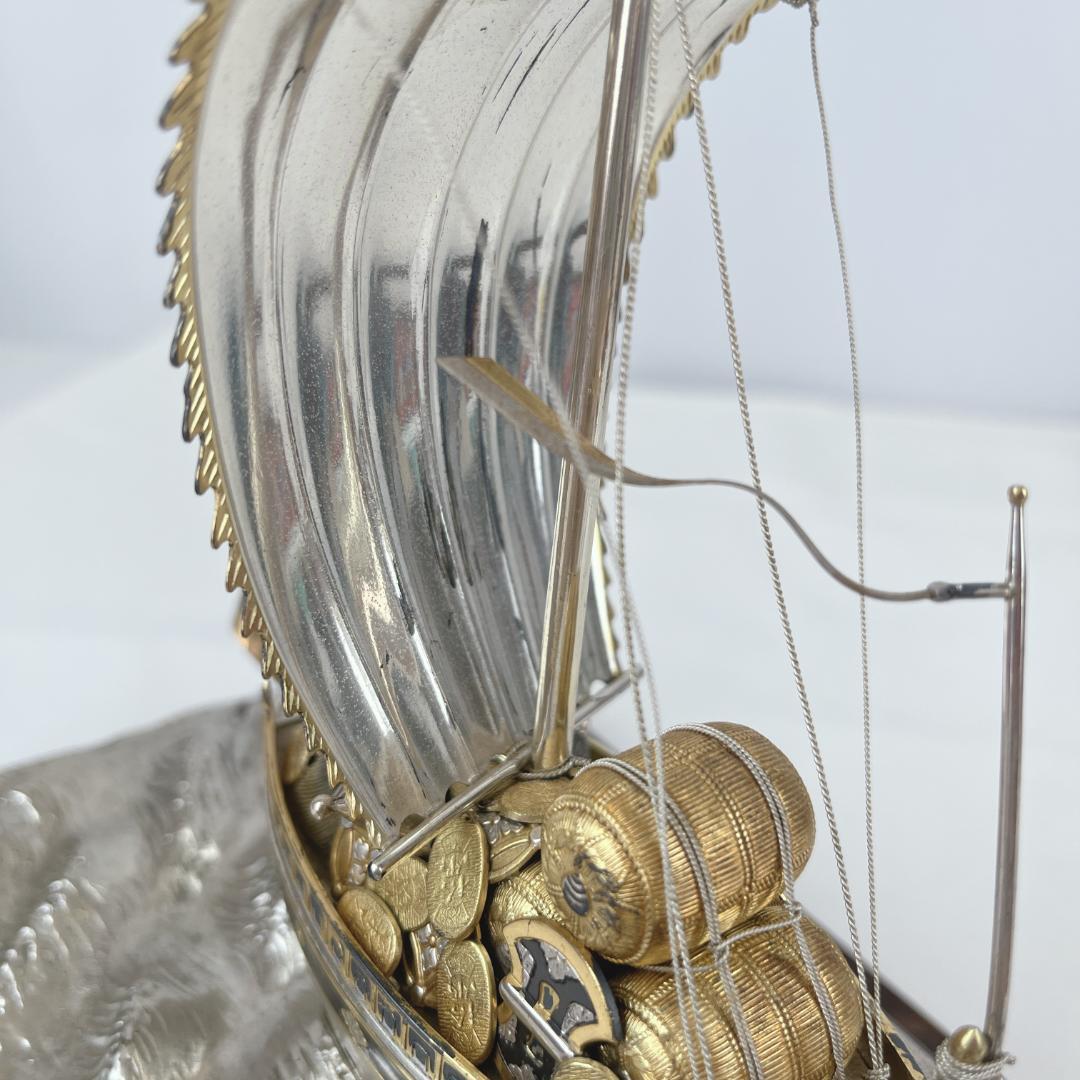 美品☘️ 三越謹製　銀製刻印　宝船　約272ｇ　置物　ガラスケース付