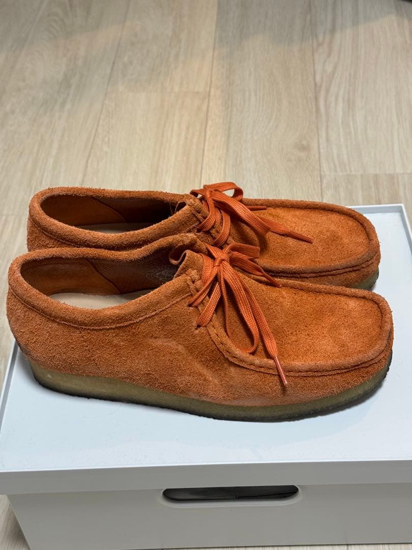 CLARKS ORIGINALS ワラビー　オレンジ