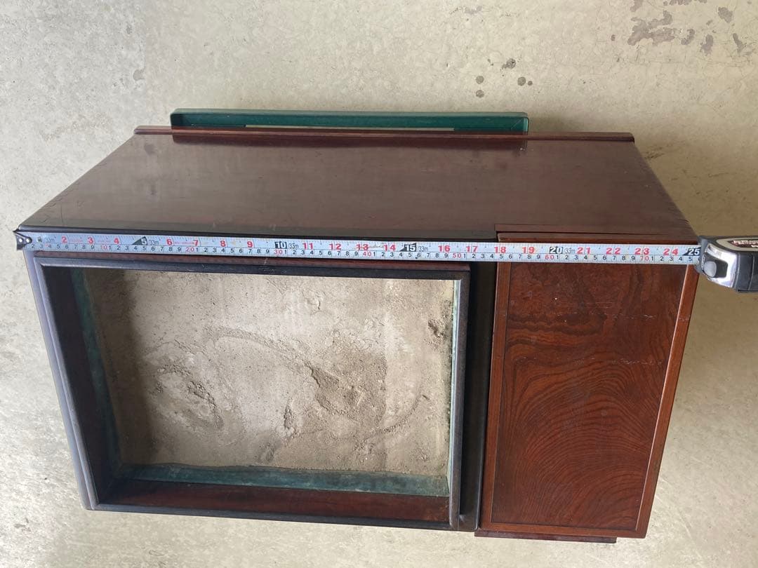 ダークブラウン 木製 大正時代の火鉢　5引き出し