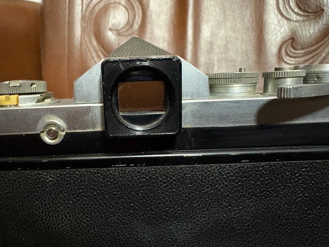 Nikon Ｆ　一眼レフカメラ Nikkor 50mmレンズ付き