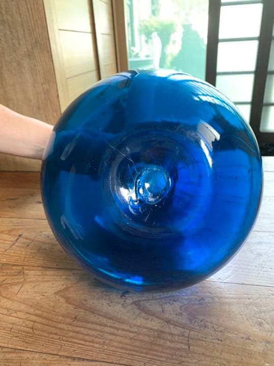 瑠璃色　ガラス　花瓶