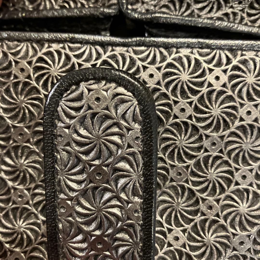 ま*お様 ハヤシヒロコ　ジラソーレ　財布　ブラック　 ミニモ