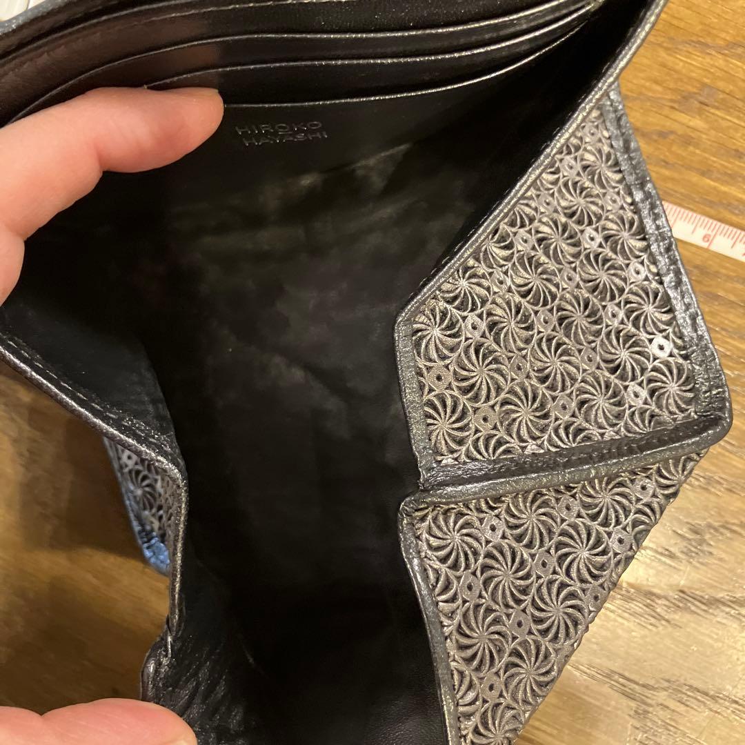 ま*お様 ハヤシヒロコ　ジラソーレ　財布　ブラック　 ミニモ