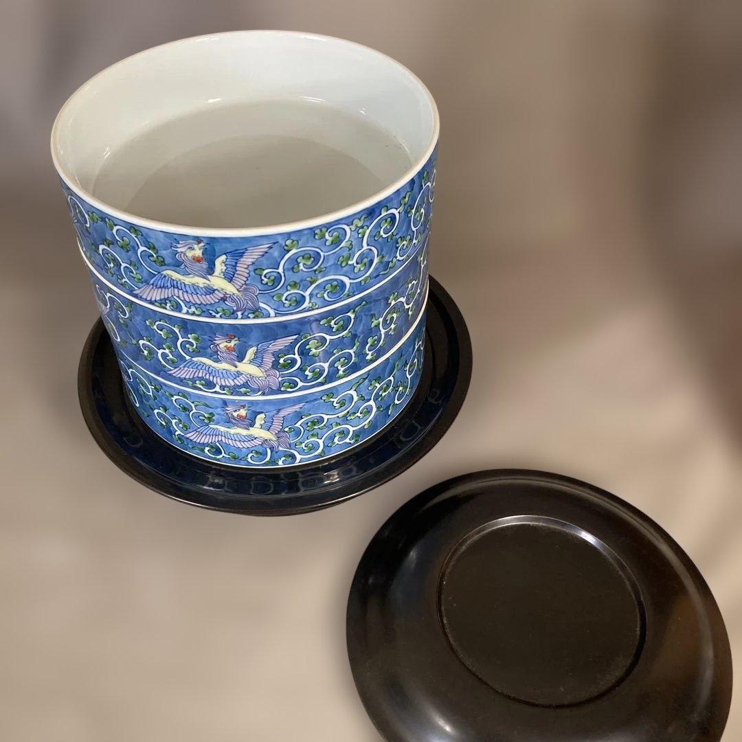 【源右衛門】古伊万里の伝統　名窯　舘林源右衛門作　染錦濃唐草鳳凰文　三段重大蓋物