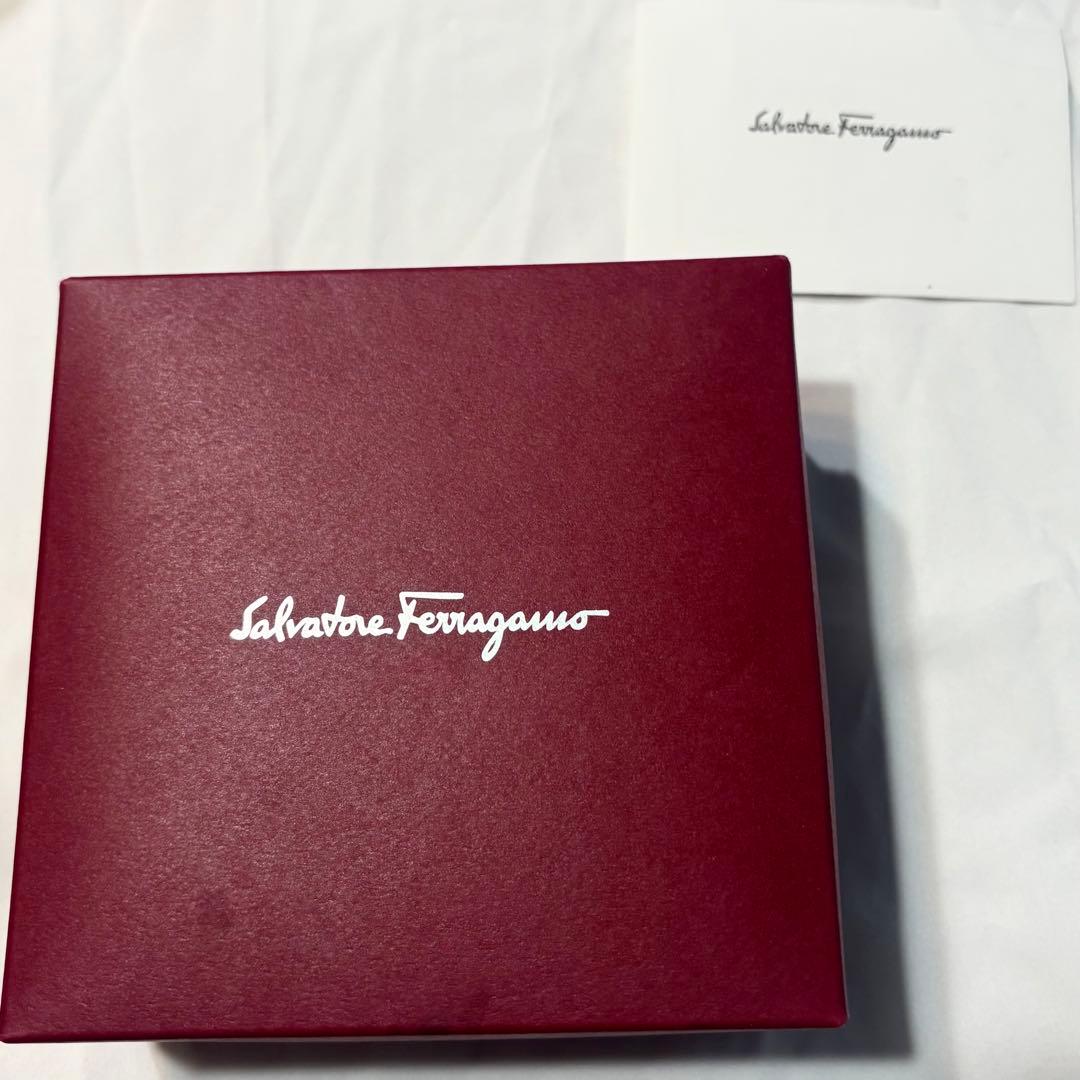 【美品！箱付き】Salvatore Ferragamo カチューシャ ブラック