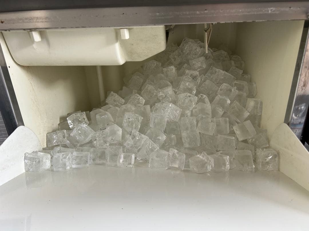 ホシザキ【製氷機】35㌔タイプ