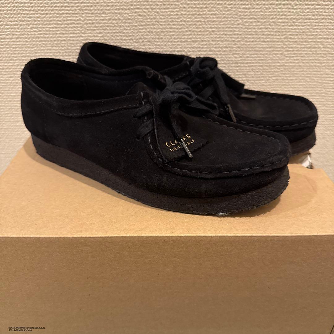クラークス　ワラビー　スェード黒　箱付き
