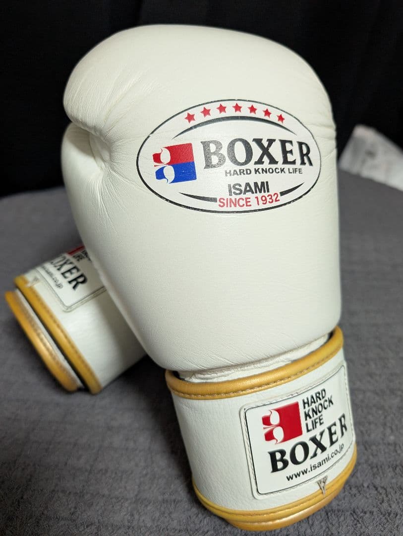 ISAMI BOXER ボクシンググローブ　ホワイト　16オンス