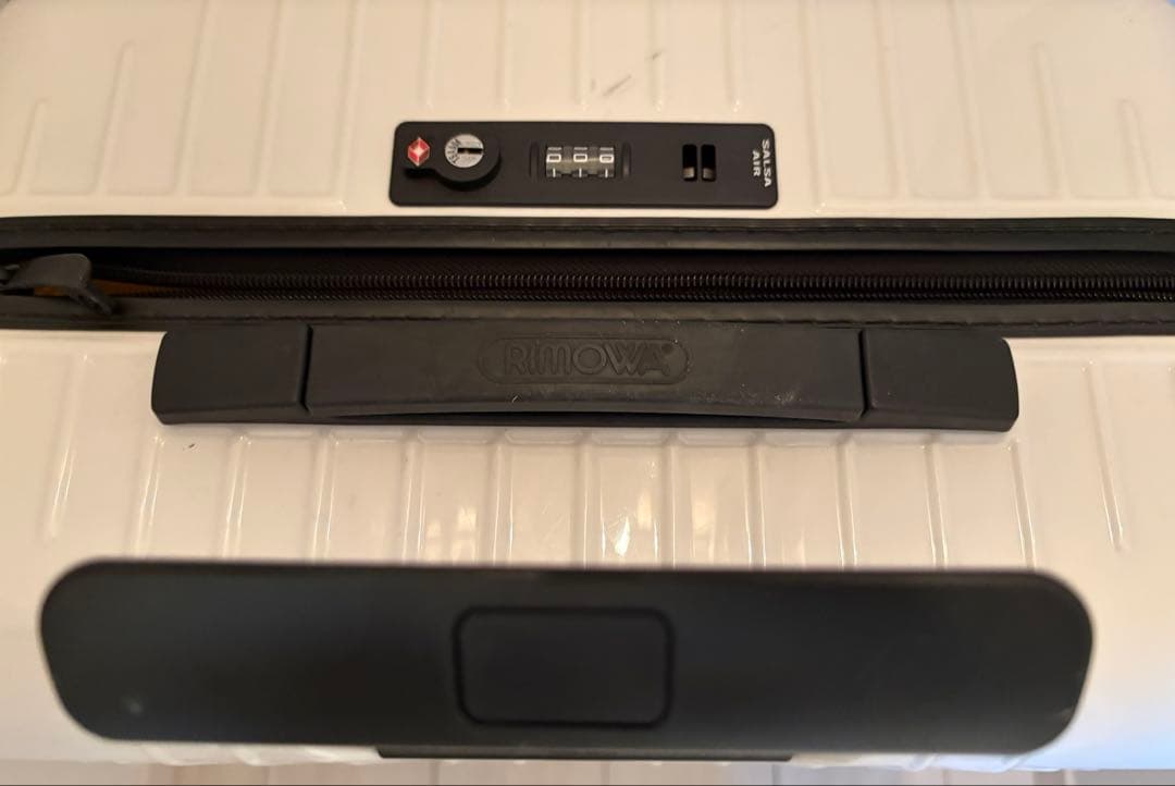 RIMOWA リモワスーツケース ホワイト 4輪 ポリカーボネート 中型M65L