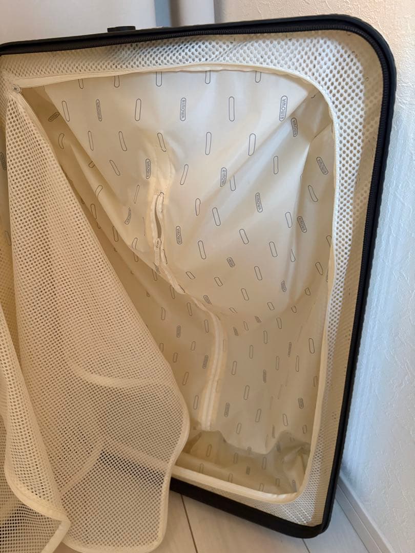 RIMOWA リモワスーツケース ホワイト 4輪 ポリカーボネート 中型M65L