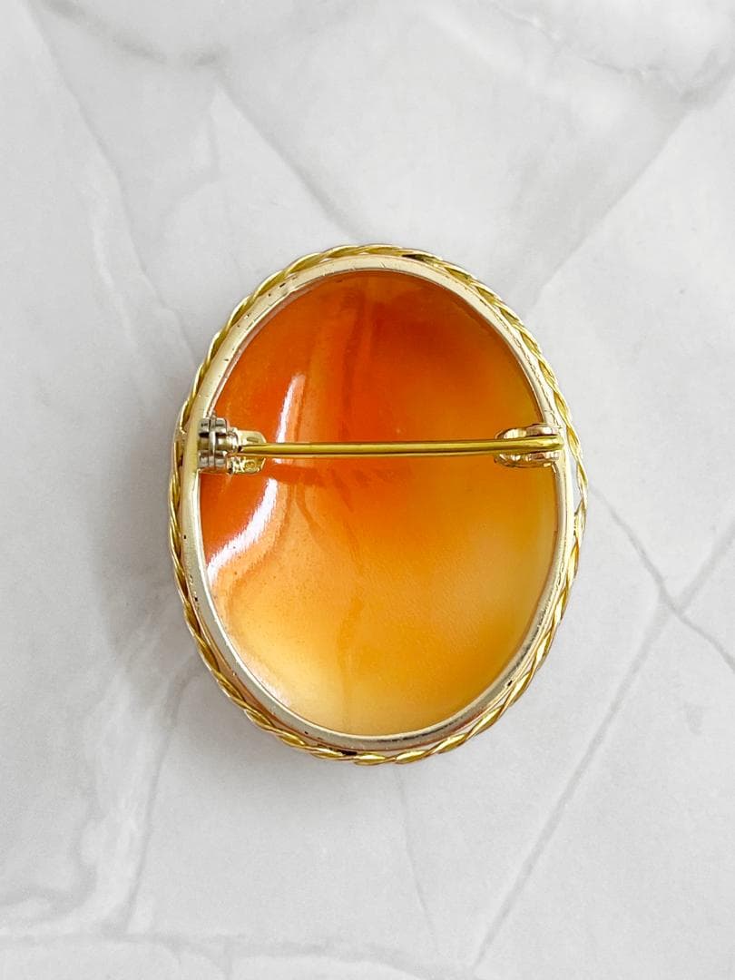 K9 イギリス カメオ ブローチ︵︵︵アンティーク