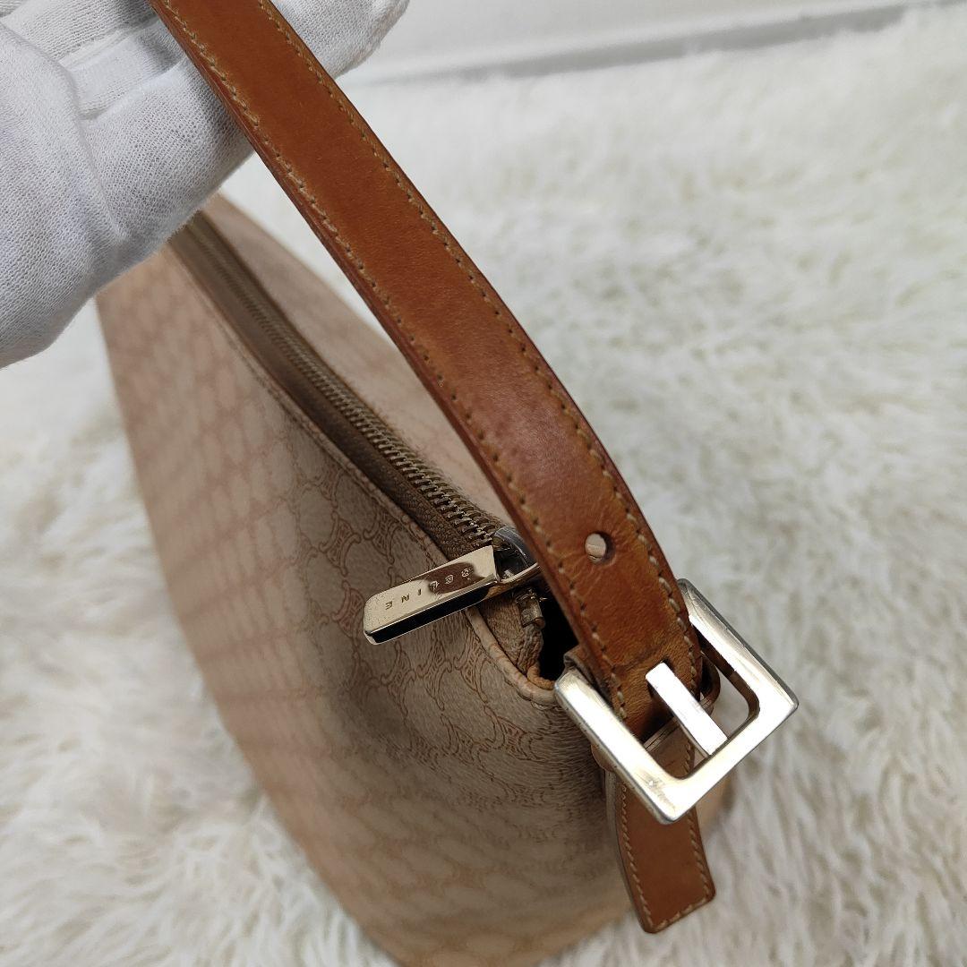 本日限定価格　セリーヌ　アクセサリーポーチ　マカダム　PVC レザー　トリオンフ