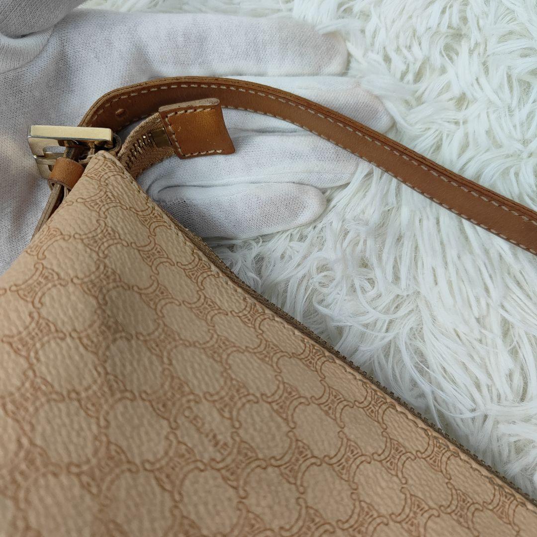 本日限定価格　セリーヌ　アクセサリーポーチ　マカダム　PVC レザー　トリオンフ