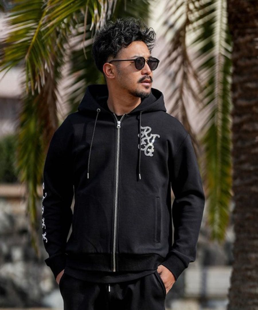 アダムスジャグラージップパーカー