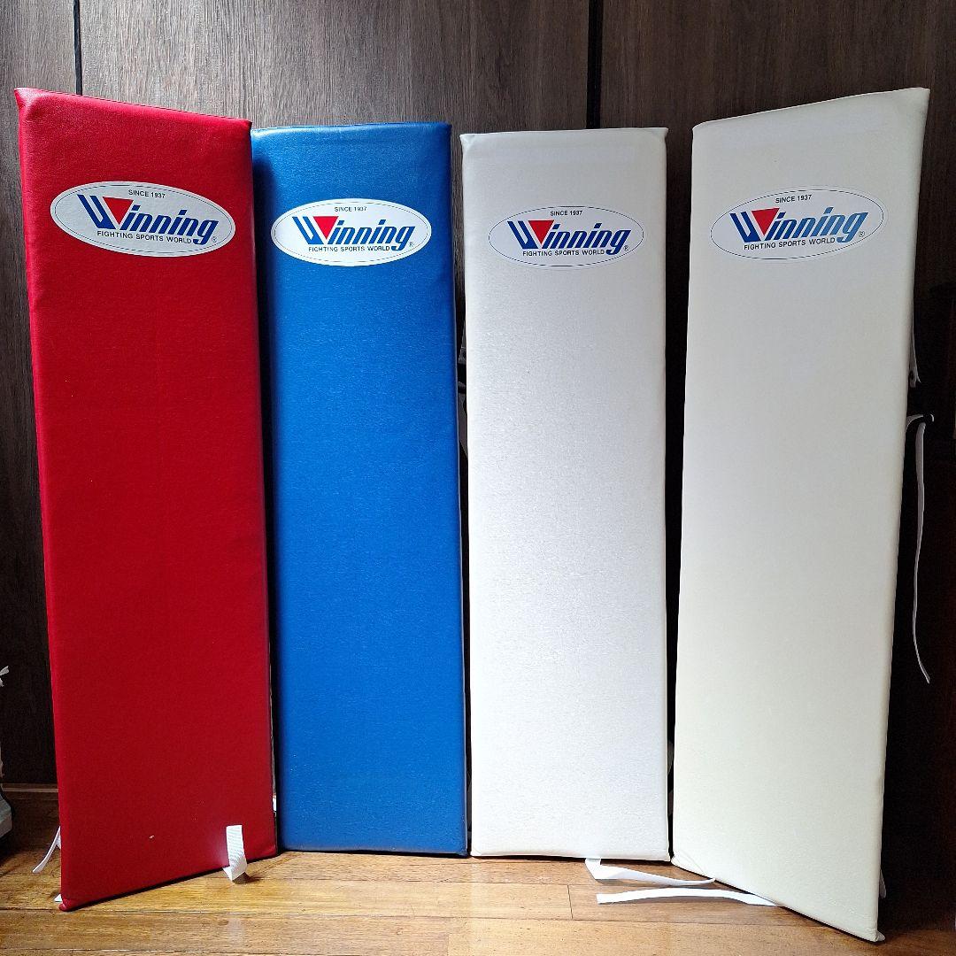 304 Winning ボクシング用コーナーマット赤 青 白白