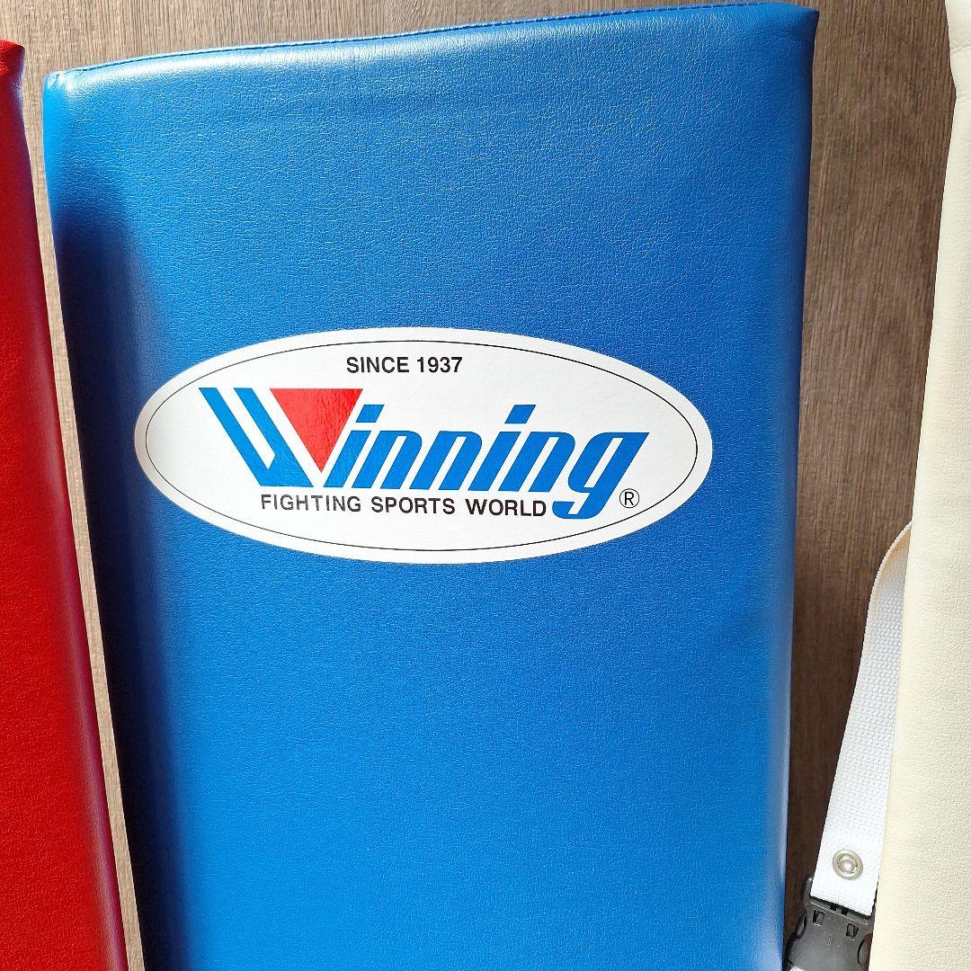 304 Winning ボクシング用コーナーマット赤 青 白白
