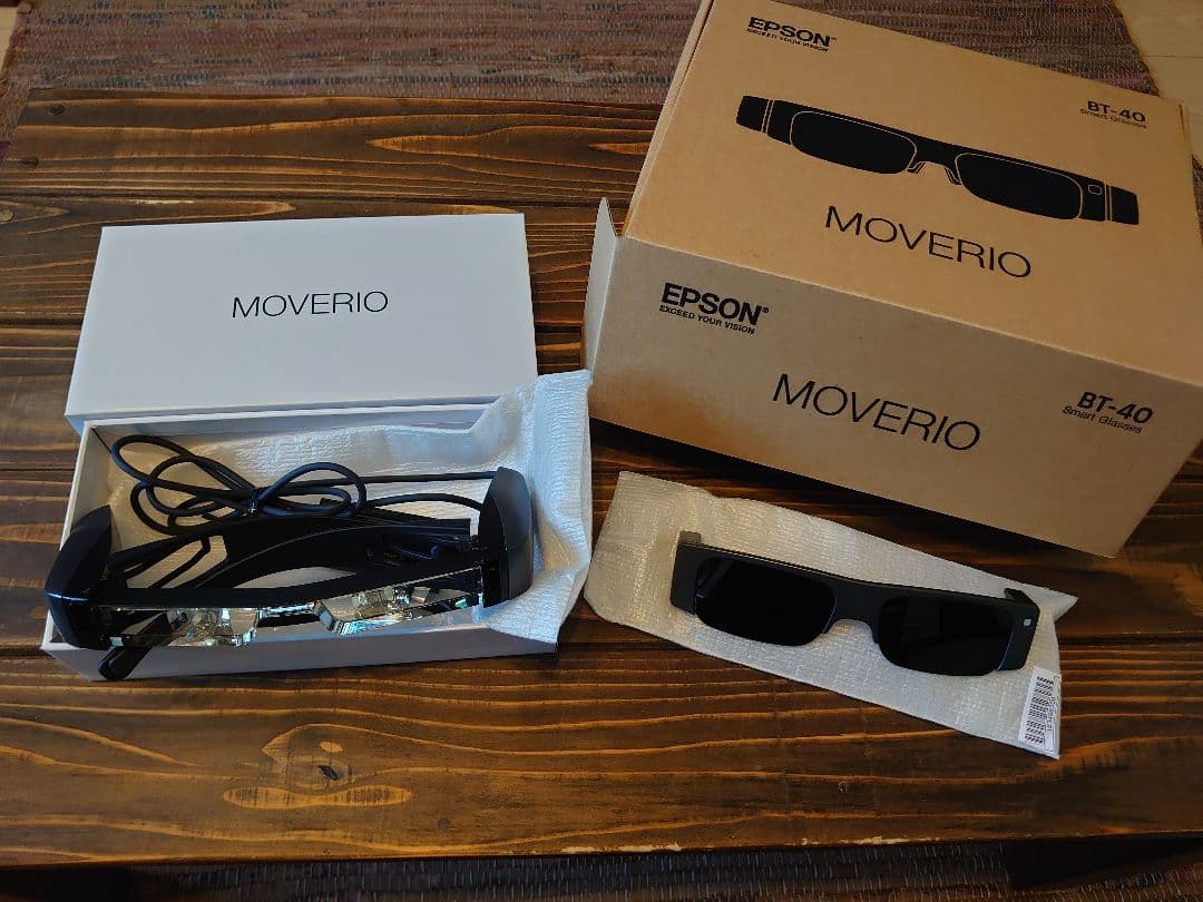 エプソン MOVERIO BT-40　ARグラス