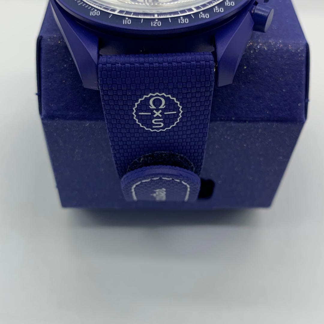 MoonSwatch スヌーピー (Beaver Moon Design)