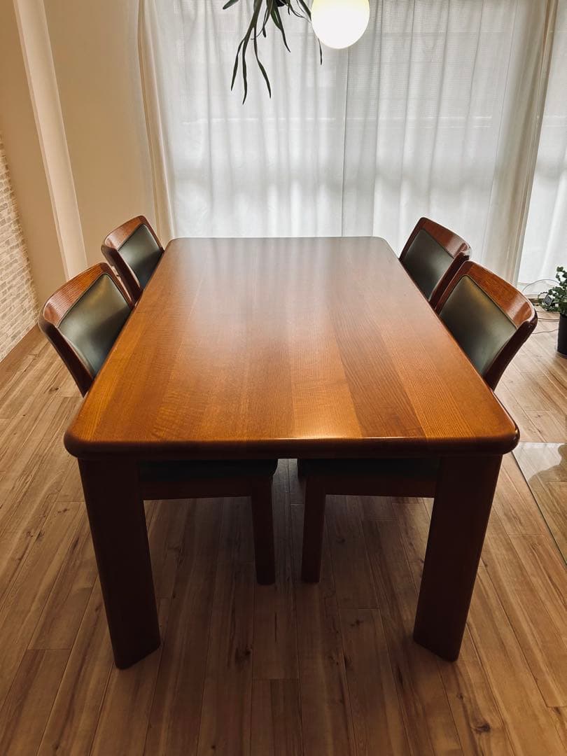 ✨飛騨産業のダイニングテーブル＆チェア4脚セット✨