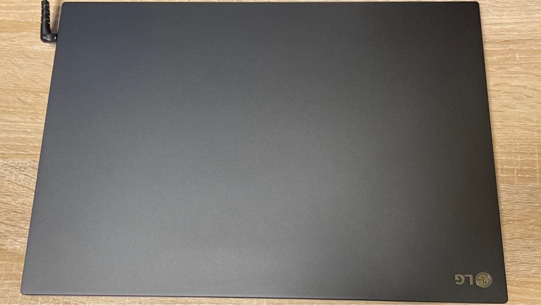 LG Ultra 16U70Q　超軽量　16インチ　メーカー保証2026年12月