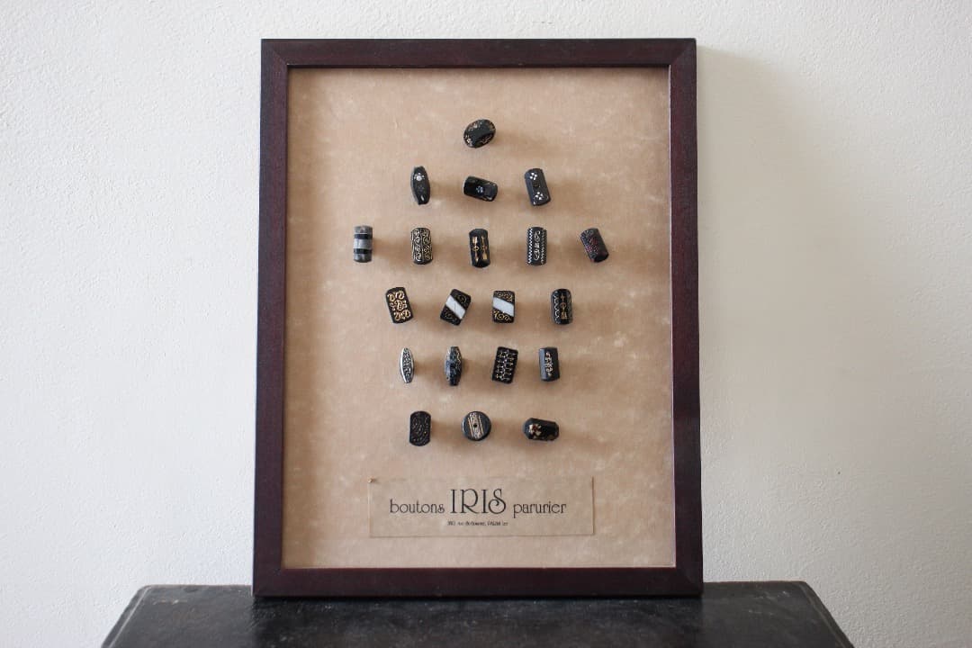 アンティーク　ガラスボタン　１９〜２０世紀　オーストリア・チェコスロバキア製