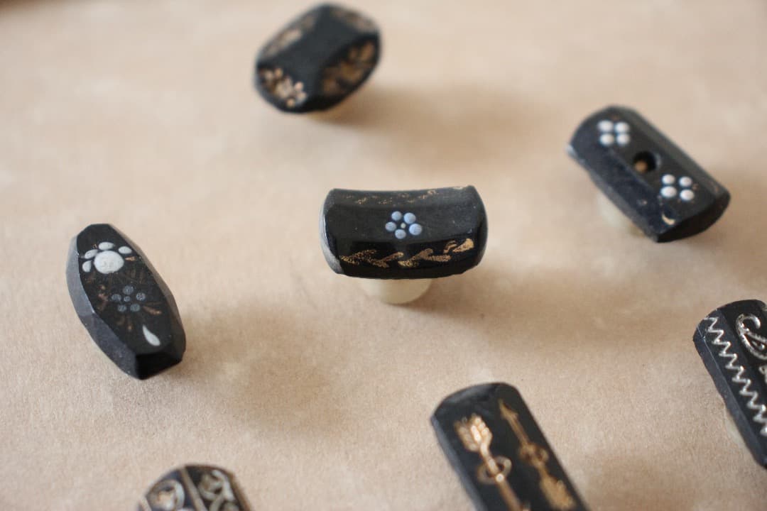 アンティーク　ガラスボタン　１９〜２０世紀　オーストリア・チェコスロバキア製