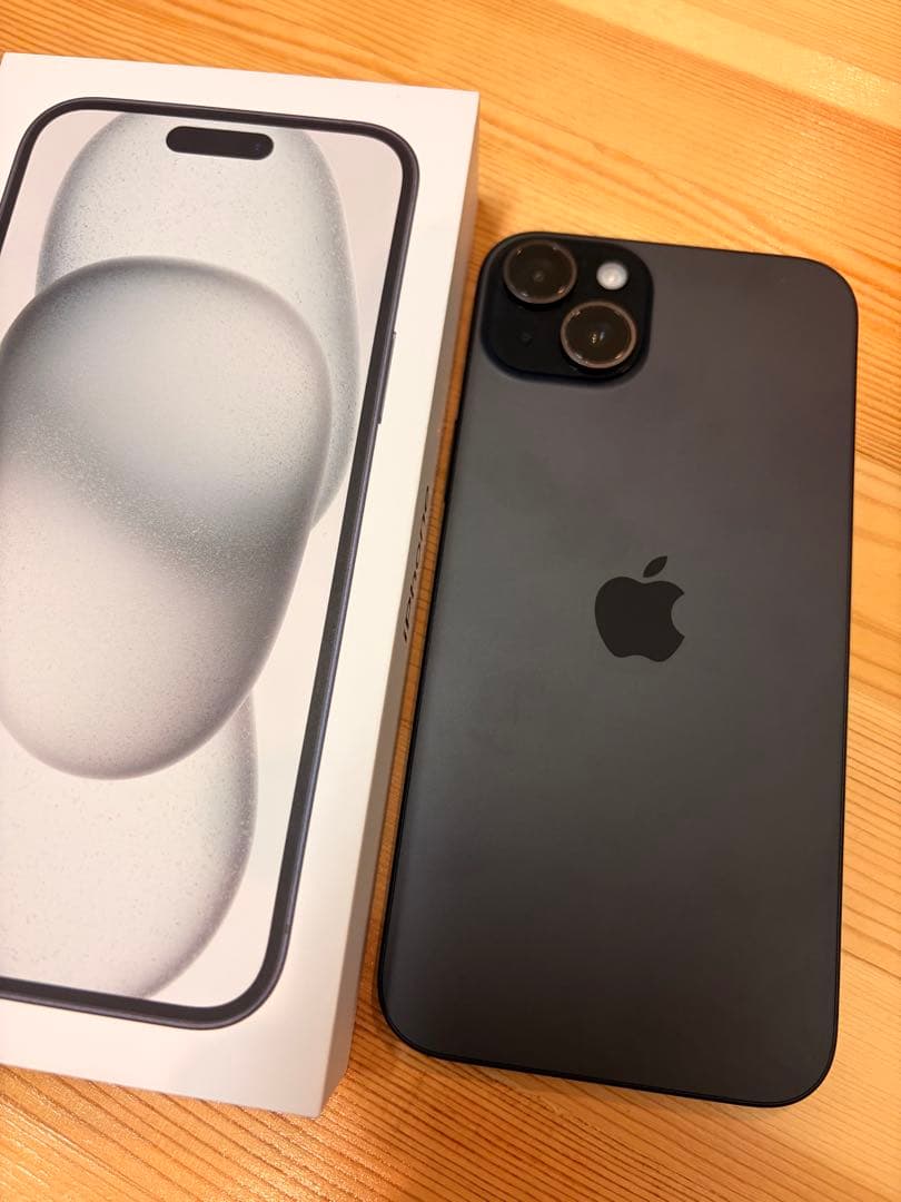 おにぎり　iPhone 15 plus ブラック 本体 simフリー