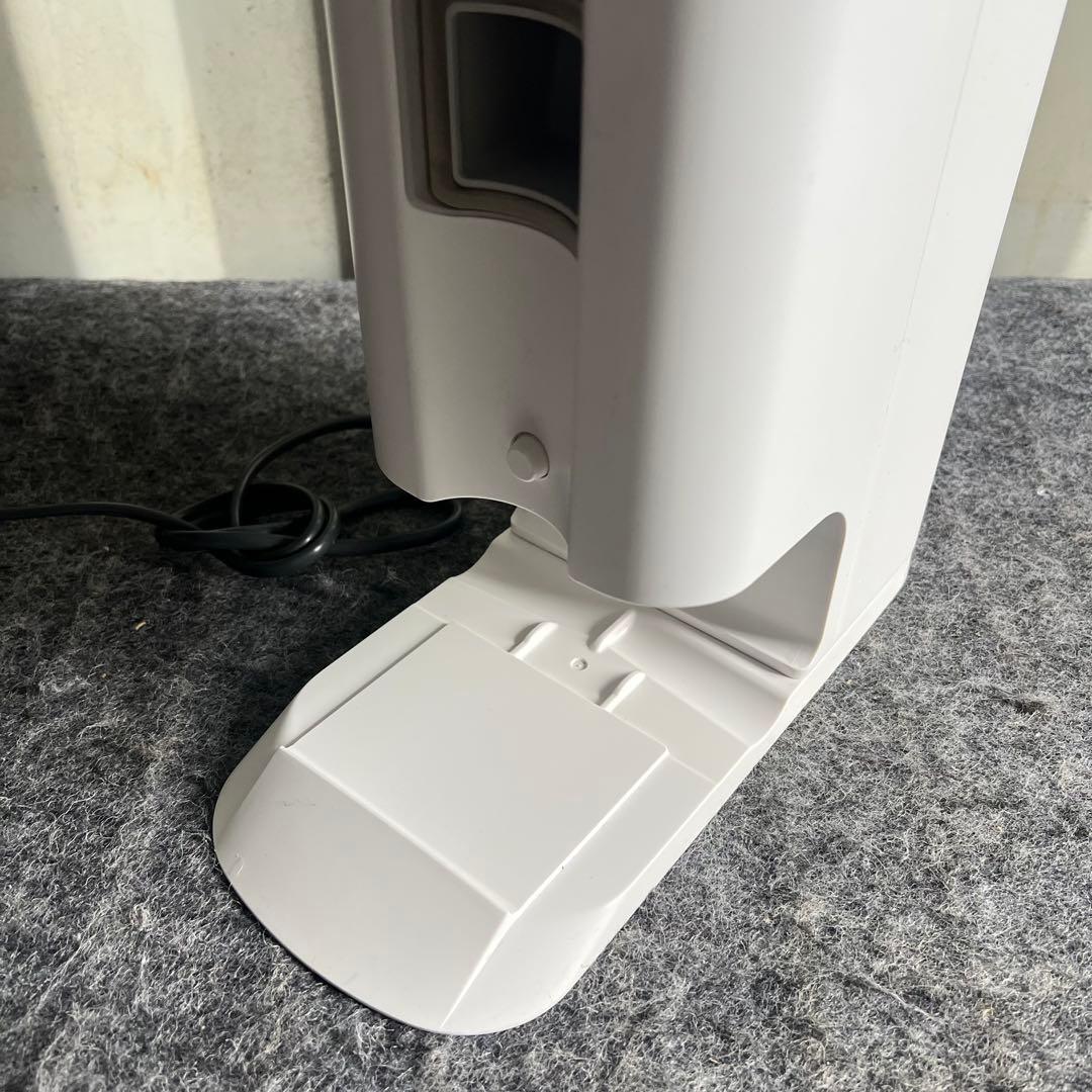 E57激安早い者勝ち✨　Panasonic コードレスクリーナー 掃除機　新生活