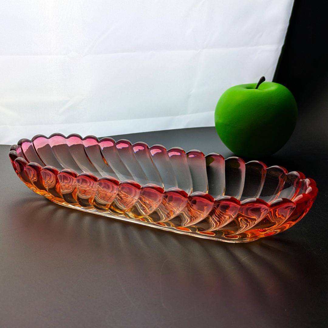 月末限定値下げ！レトロ感が可愛い★オールド バカラ バンブー トレイディッシュ皿