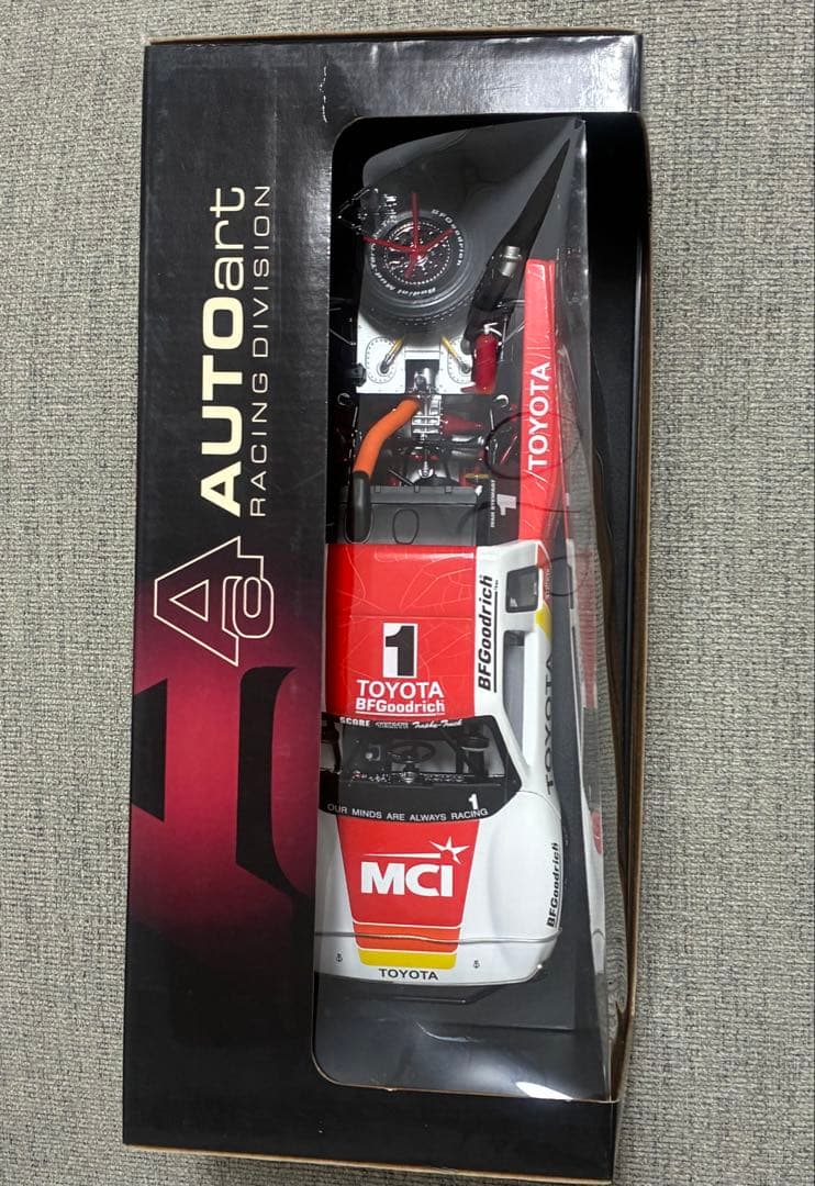 【AUTOart】TOYOTA TROPHY TRUCK 1/18 80011
