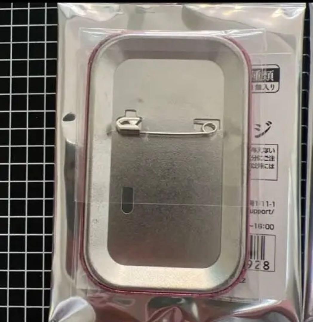 【新品】おそ松さん 壁ドン　まるかくカンバッジ