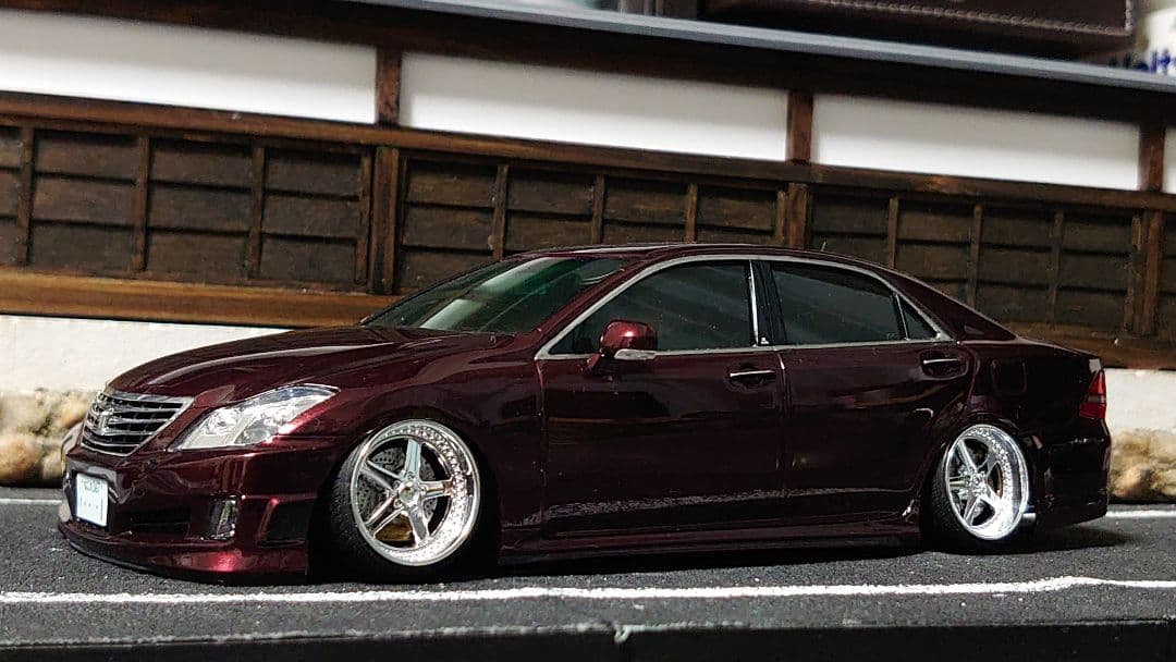 1/24 アオシマ ロジャム 20クラウン ロイヤル 完成品