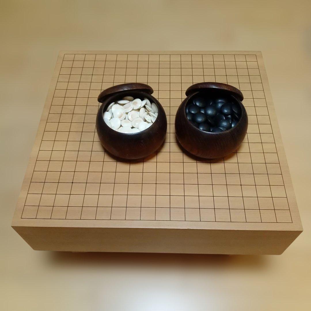 囲碁盤　新榧　碁盤　囲碁　ヘソあり　蛤碁石　はまぐり