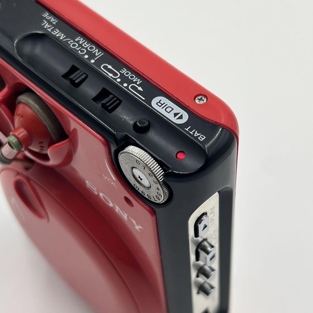 【通電OK・希少色】 SONY WM-51 カセットウォークマン　レッド