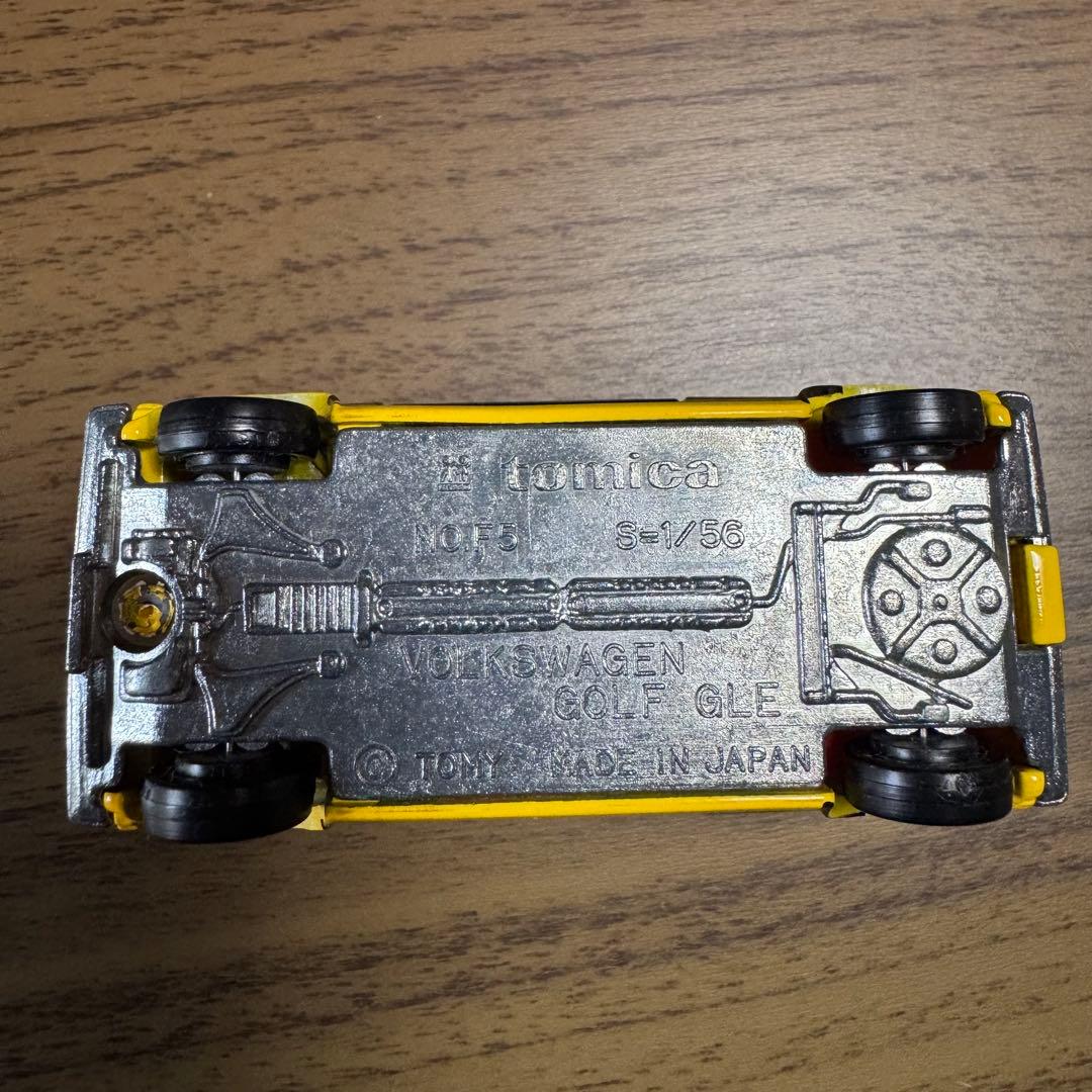 トミカ 外国車シリーズ フォルクスワーゲン ゴルフ GLE SCALE 1/56