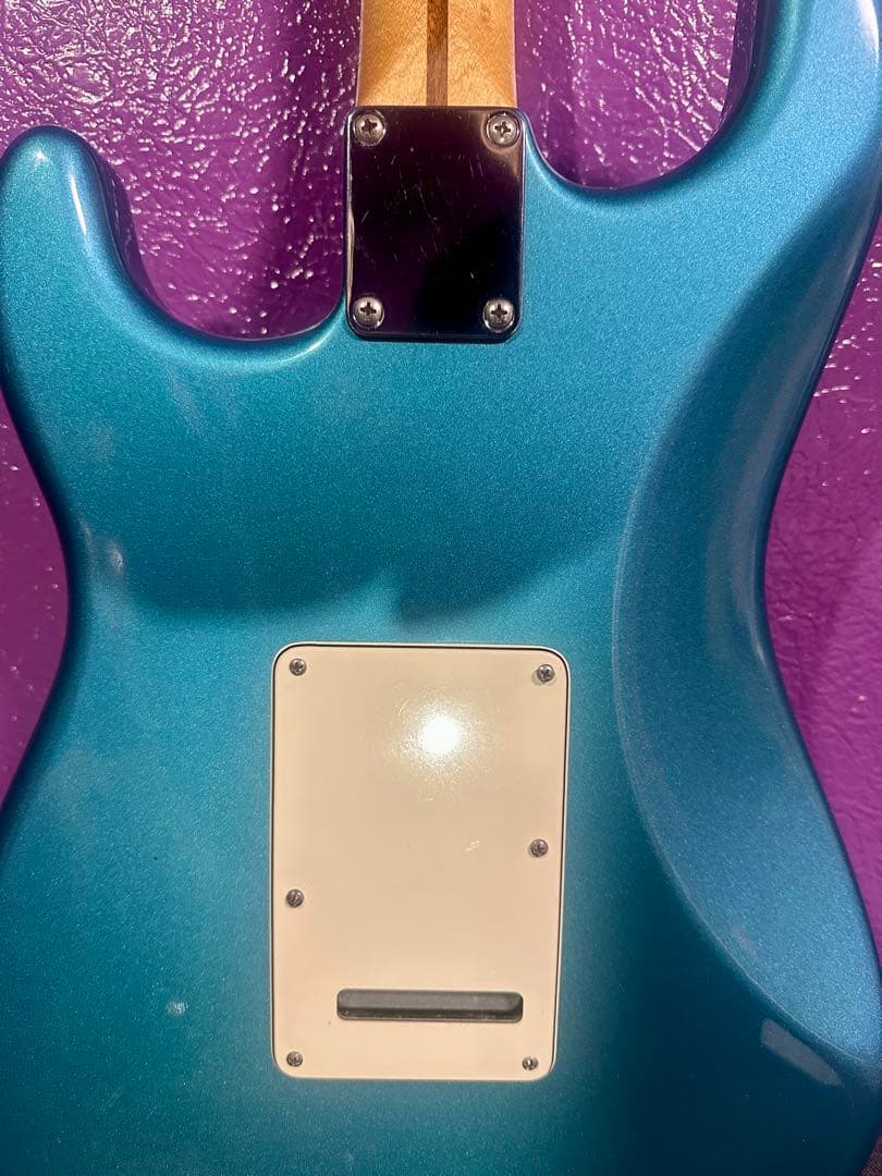 Fender Stratocaster メタリックブルー