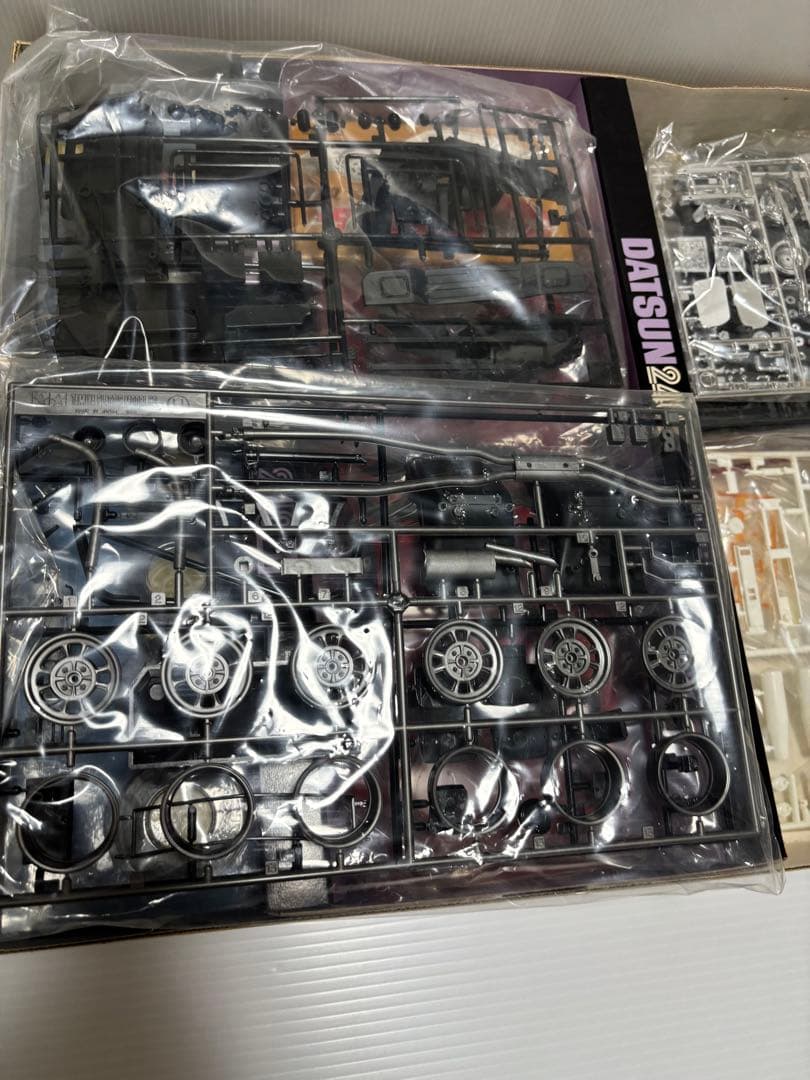 ラ*ル様 タミヤ 1/12スケール DATSUN 240Z サファリカー(小鹿)