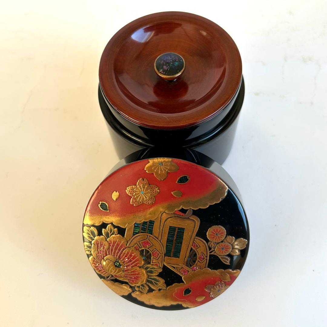 【美品.希少】漆器　茶筒　茶器　茶道具　木製　漆塗 蒔絵　螺鈿 御所車 小
