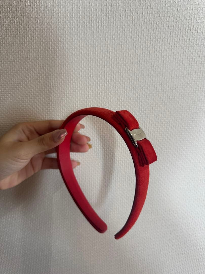 【値下げ】フェラガモ カチューシャ