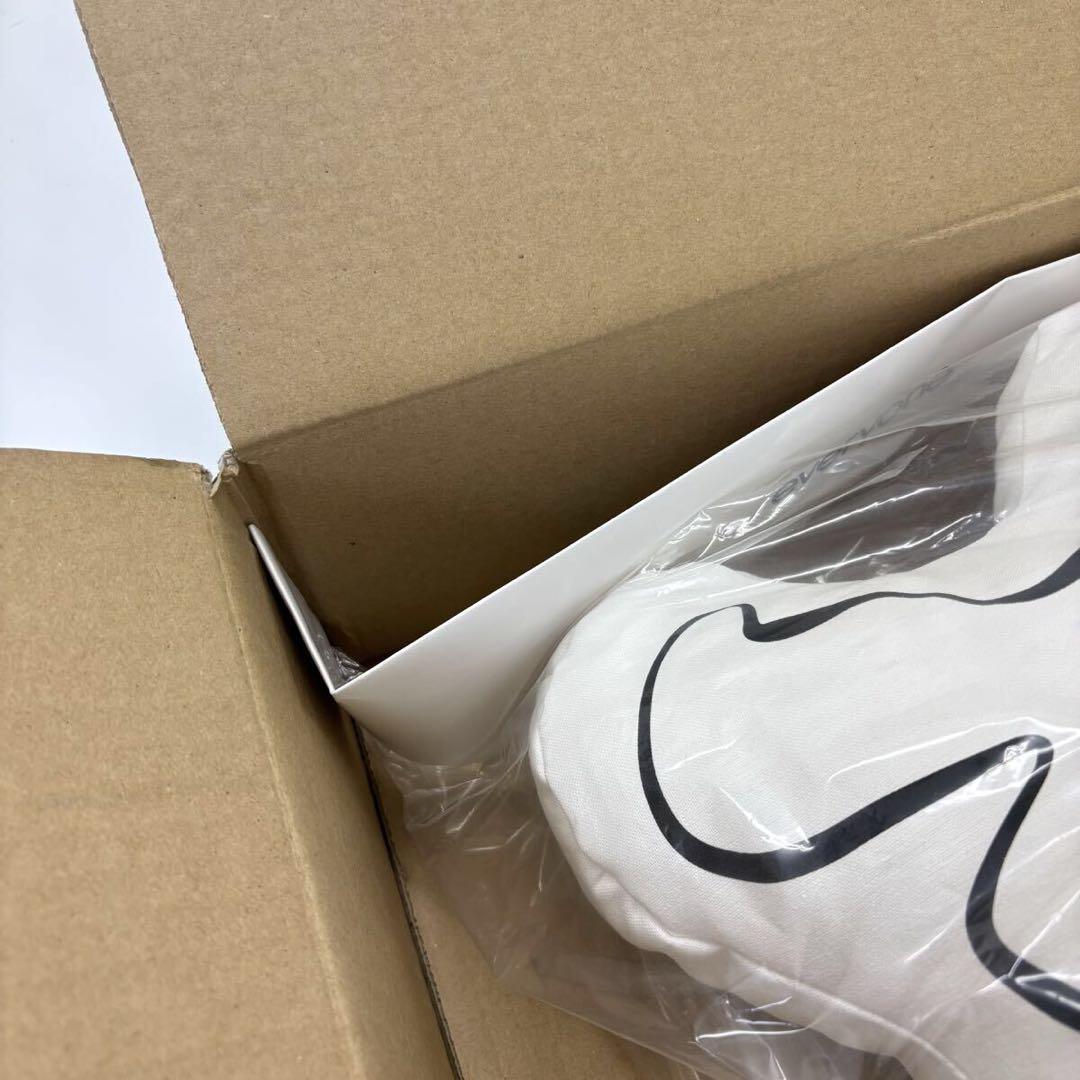 新品 everyone エブリワン アート クッション