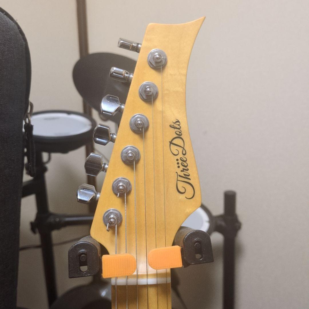 Three Dots Guitars ストラトモデル/Dolphine Gray