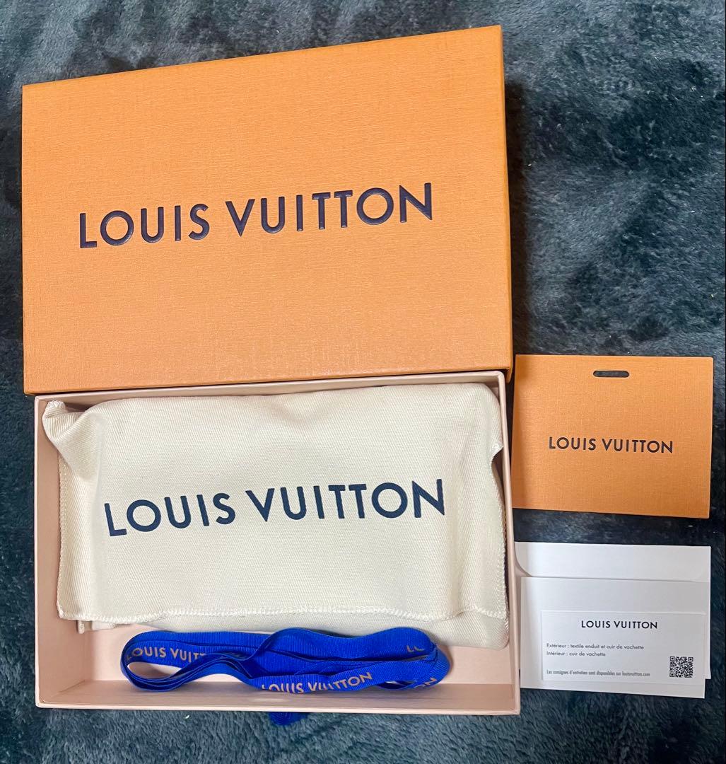 【新品】ルイヴィトン ポーチ モノグラム ボーン キーポーチ