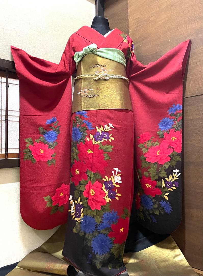 振袖フルセット6点サイズS〜M草花文　暈し染め　金彩　正絹