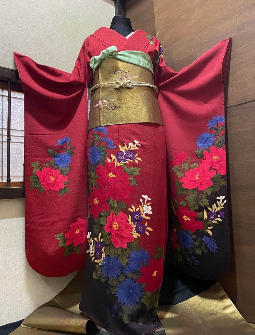 振袖フルセット6点サイズS〜M草花文　暈し染め　金彩　正絹