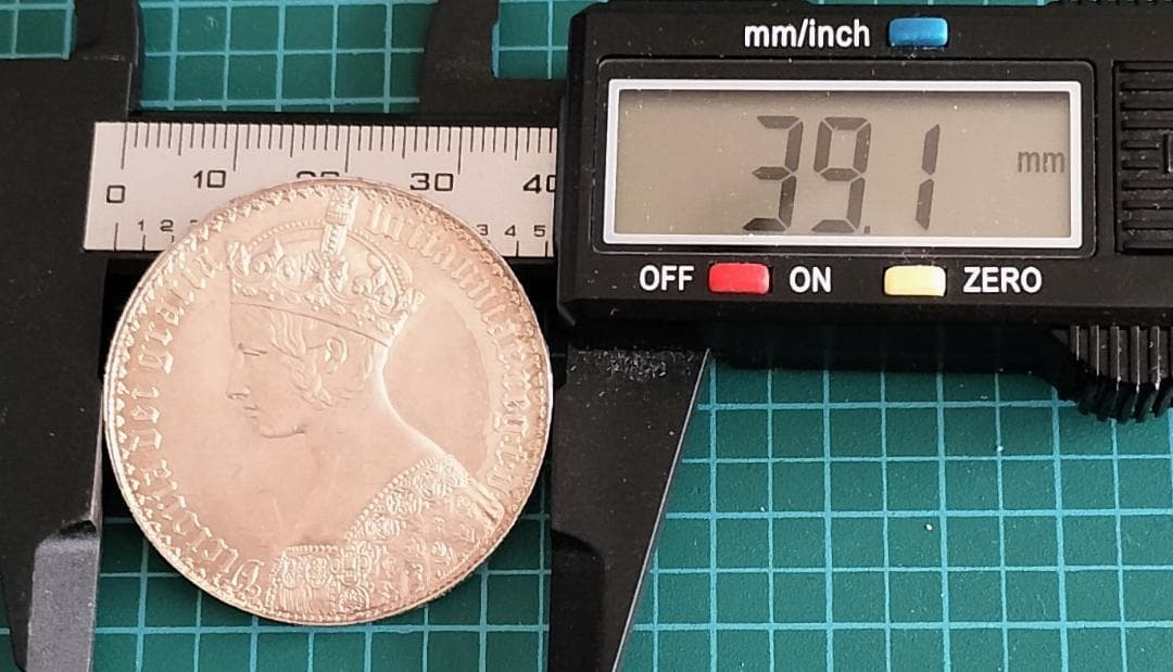 イギリス ヴィクトリア女王 アンティーク・コレクション N2026011204