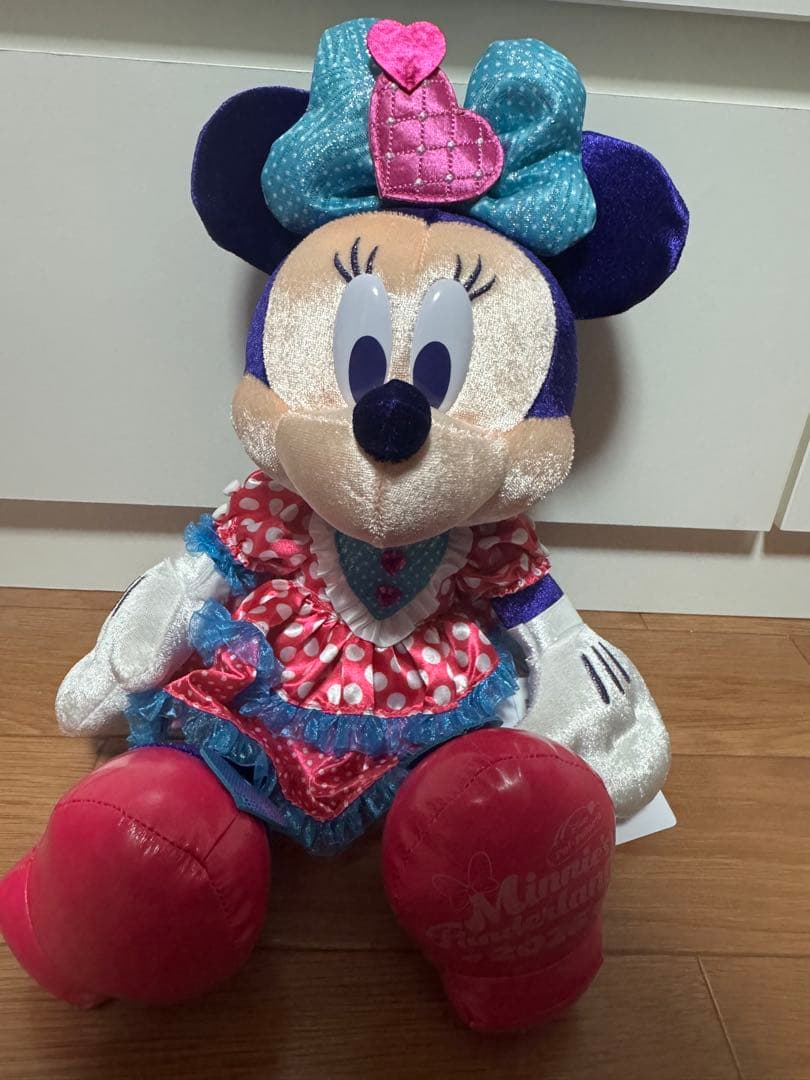 ミニー　パルパルーザ　ぬいぐるみ