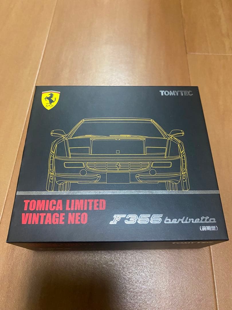 トミカリミテッドヴィンテージネオ　フェラーリF355ベルリネッタ　前期型　黄色