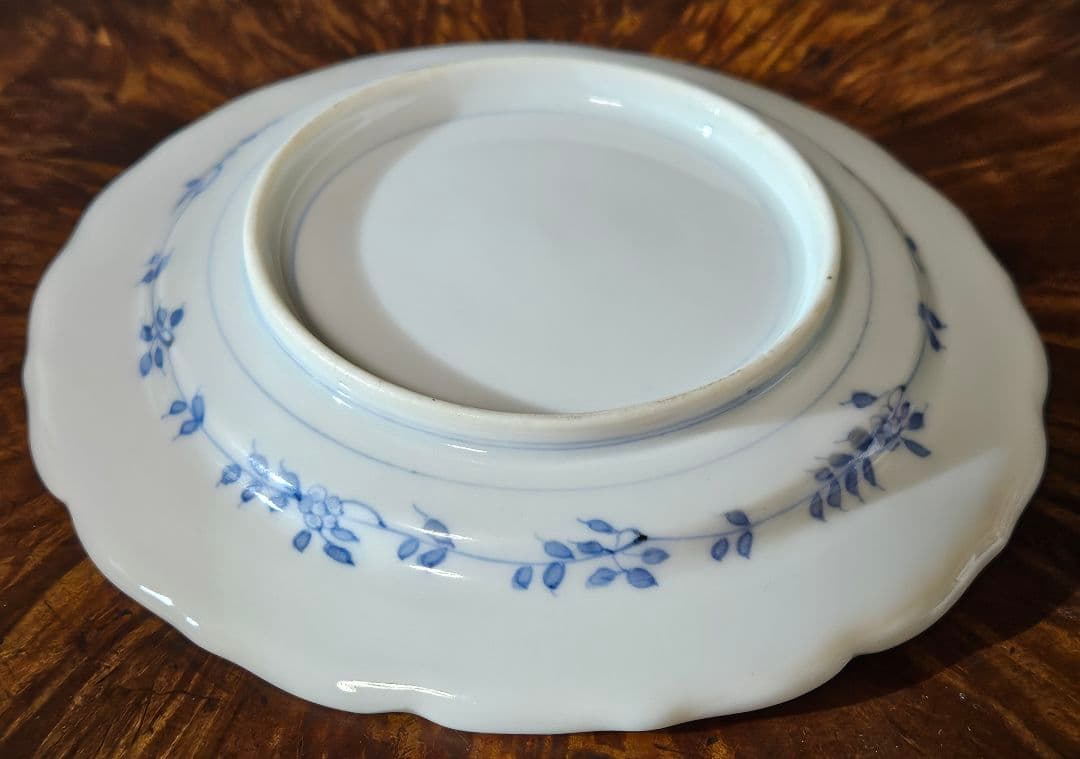 【名品❗】江戸時代後期　柿右衛門様式　染錦　双鳥に　梅花　紅葉　赤花の図　輪花皿