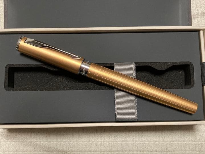 【最終値下げ】パーカー　5th インジェニュイティスリム　ピンクゴールド