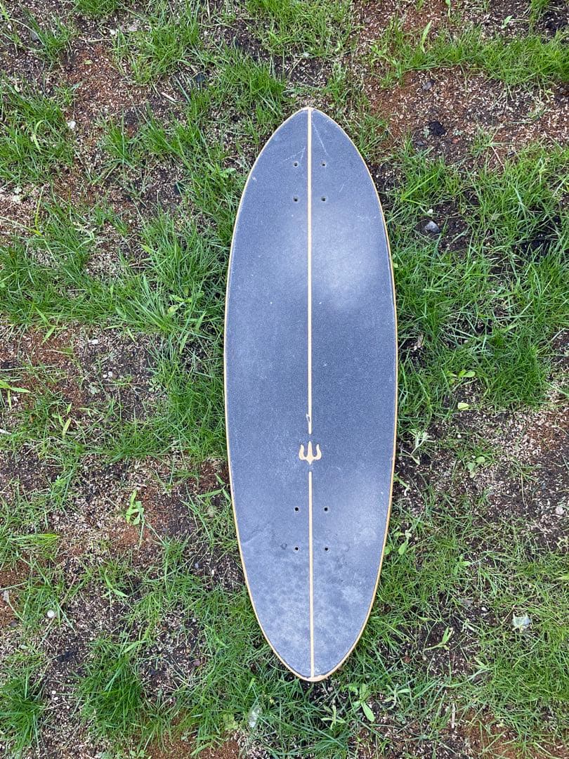 Al Merrick Carver スケートボードデッキ